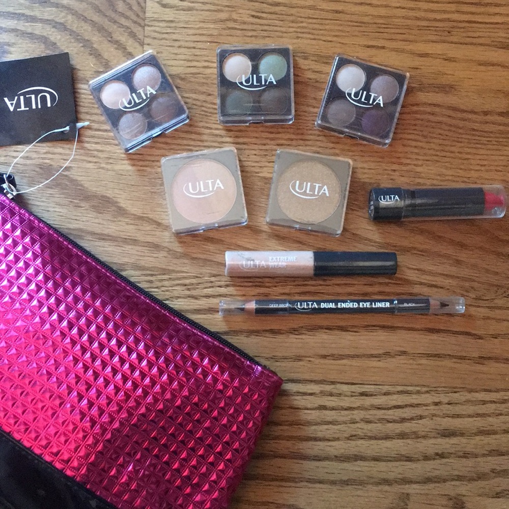 Ulta Makeup Sampler and Bag